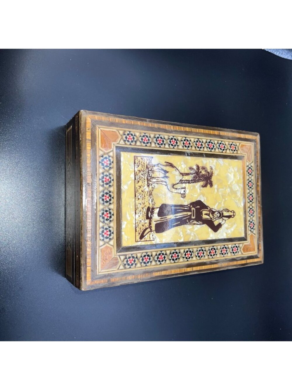 Handcrafted Micro Mosaic Mother Of Pearl Marquetry Trinket Box Intricate Vintage